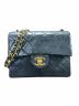 CHANEL（シャネル）の古着「チェーンショルダーバッグ 	ミニマトラッセ」｜ブラック×ゴールド金具