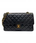 CHANELシャネル）の古着「マトラッセ25/Wフラップチェーンショルダーバッグ」｜ブラック
