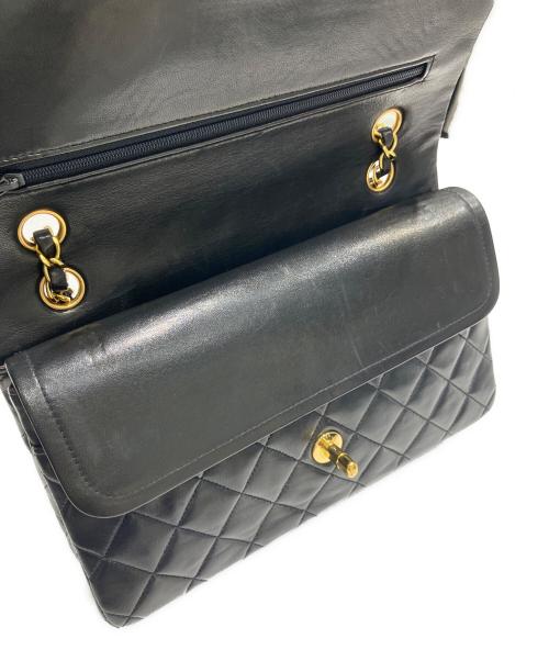 CHANEL（シャネル）CHANEL (シャネル) マトラッセ25/Wフラップチェーンショルダーバッグ ブラック サイズ:25の古着・服飾アイテム