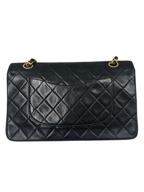 CHANEL（シャネル）CHANEL (シャネル) マトラッセ25 Wフラップチェーンショルダーバッグ ブラック サイズ:25の古着・服飾アイテム
