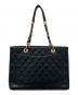 CHANEL (シャネル) GSTトートバッグ ブラック：400000円