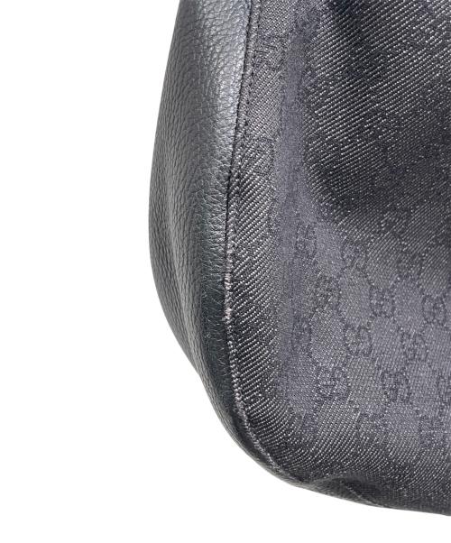 GUCCI（グッチ）GUCCI (グッチ) GGキャンバス ショルダーバッグ ブラックの古着・服飾アイテム