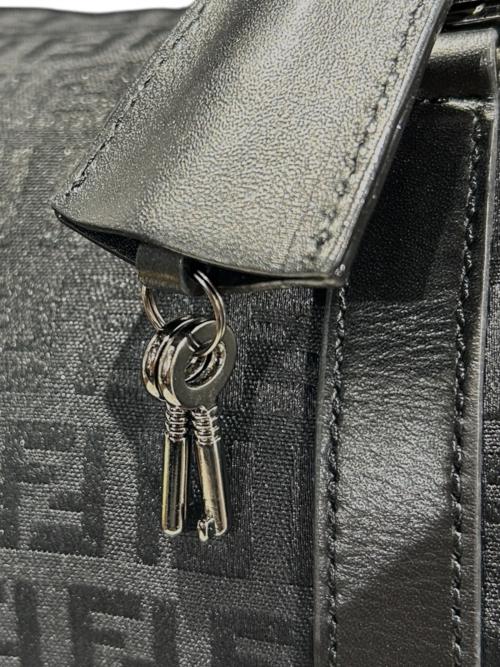 FENDI（フェンディ）FENDI (フェンディ) ミニボストンバッグ ブラック サイズ:-の古着・服飾アイテム