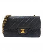 CHANELシャネル）の古着「Classic Matelassé Bag マトラッセ23 Ｗフラップチェーンショルダーバッグ」｜ブラック