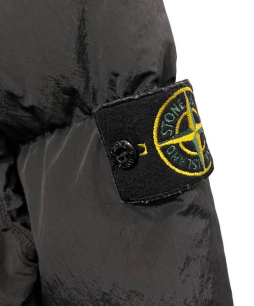STONE ISLAND（ストーンアイランド）STONE ISLAND (ストーンアイランド) イロンメタル ガーメントダイ ロゴパッチ ダウンジャケット ブラック サイズ:Lの古着・服飾アイテム