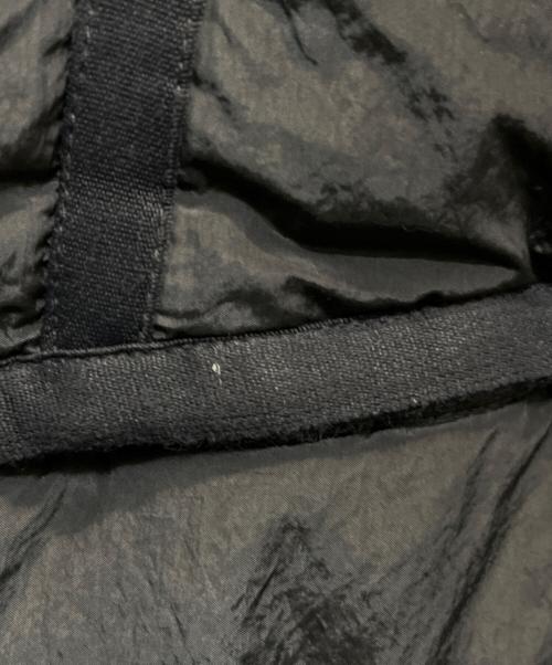 STONE ISLAND（ストーンアイランド）STONE ISLAND (ストーンアイランド) イロンメタル ガーメントダイ ロゴパッチ ダウンジャケット ブラック サイズ:Lの古着・服飾アイテム