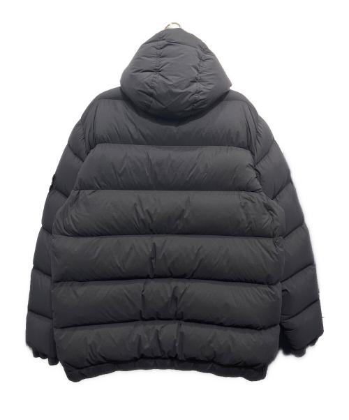 STONE ISLAND（ストーンアイランド）STONE ISLAND (ストーンアイランド)  SEAMLESS TUNNEL NYLON ダウン ネイビー サイズ:Lの古着・服飾アイテム