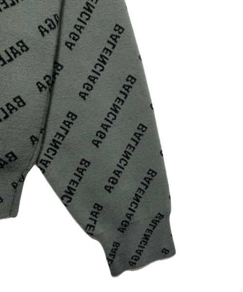 BALENCIAGA（バレンシアガ）BALENCIAGA (バレンシアガ) ロゴ総柄 クルーネック 長袖ニット セーター グリーン サイズ:XSの古着・服飾アイテム
