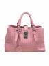 BOTTEGA VENETA（ボッテガベネタ）の古着「イントレチャート2WAYショルダーバッグ」｜ピンク