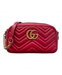 GUCCI（グッチ）の古着「GGマーモント スモール カメラバッグ」｜レッド