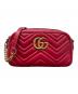 GUCCI（グッチ）の古着「GGマーモント スモール カメラバッグ」｜レッド