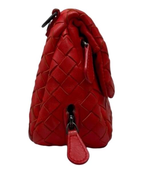 BOTTEGA VENETA（ボッテガベネタ）BOTTEGA VENETA (ボッテガベネタ) イントレチャートショルダーバッグ レッドの古着・服飾アイテム