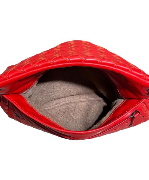 BOTTEGA VENETA（ボッテガベネタ）BOTTEGA VENETA (ボッテガベネタ) イントレチャートショルダーバッグ レッドの古着・服飾アイテム