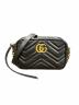 GUCCI（グッチ）の古着「ショルダーバッグ/GGマーモント」｜ブラック
