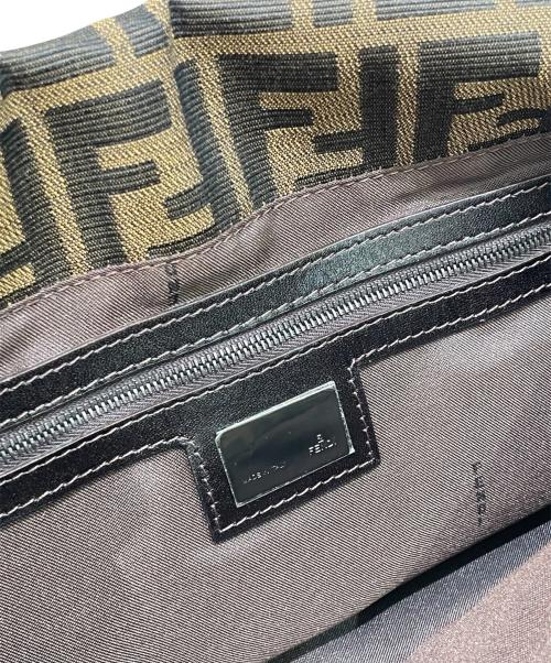FENDI（フェンディ）FENDI (フェンディ) マンマバケット/ショルダーバッグ ブラウンの古着・服飾アイテム