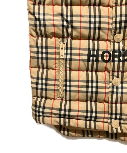 BURBERRY（バーバリー）BURBERRY (バーバリー) ホースフェリーダウンベスト ベージュ サイズ:Sの古着・服飾アイテム