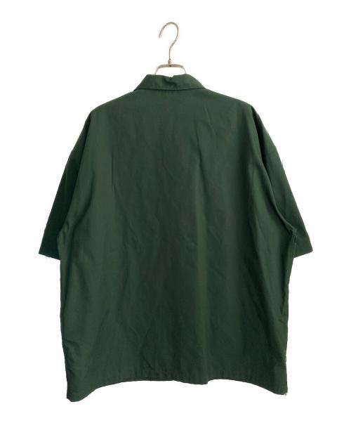 PRADA（プラダ）PRADA (プラダ) 半袖ジップシャツ グリーン サイズ:Mの古着・服飾アイテム