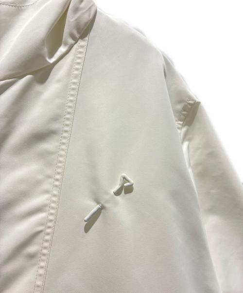 LOUIS VUITTON（ルイ ヴィトン）LOUIS VUITTON (ルイ ヴィトン) Monogram Reversible Windbreaker/モノグラム リバーシブル ウインドブレーカー/RM242MQ MO6 HRB47W ホワイト サイズ:48の古着・服飾アイテム