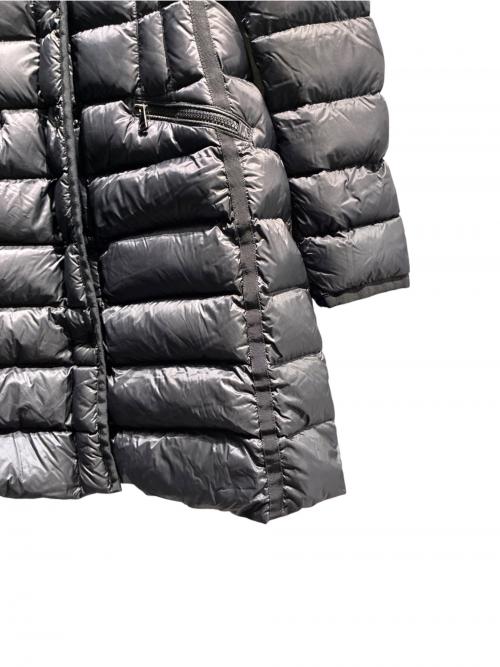 MONCLER（モンクレール）MONCLER (モンクレール) HERMIFUR/ダウンコート ブラックの古着・服飾アイテム