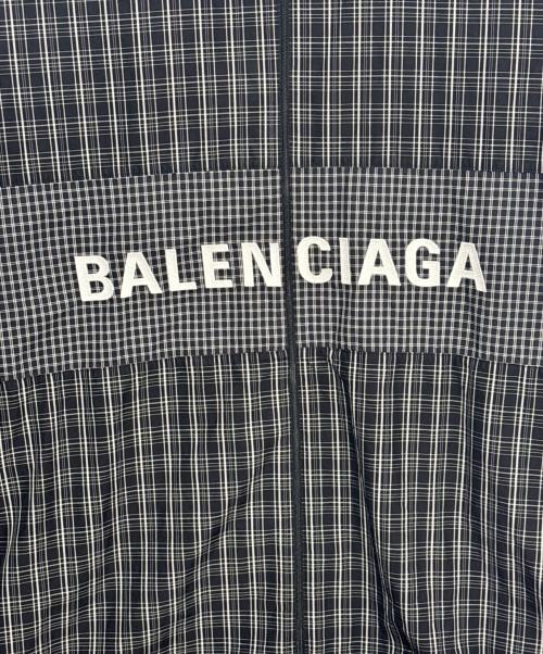 BALENCIAGA（バレンシアガ）BALENCIAGA (バレンシアガ) ロゴポプリンジャケット ブラック サイズ:46の古着・服飾アイテム