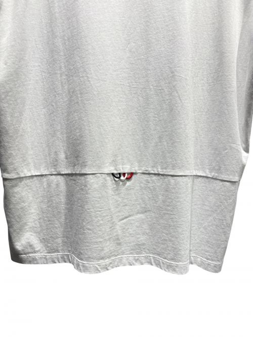MONCLER（モンクレール）MONCLER (モンクレール) MAGLIA/ポケットTシャツ/F20918C77710 ホワイト サイズ:Mの古着・服飾アイテム