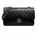 CHANELシャネル）の古着「マトラッセ23/Wフラップチェーンショルダーバッグ」｜ブラック