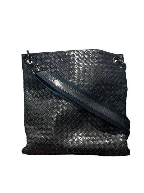 BOTTEGA VENETA（ボッテガベネタ）BOTTEGA VENETA (ボッテガベネタ) イントレチャートショルダーバッグ ブラック サイズ:-の古着・服飾アイテム