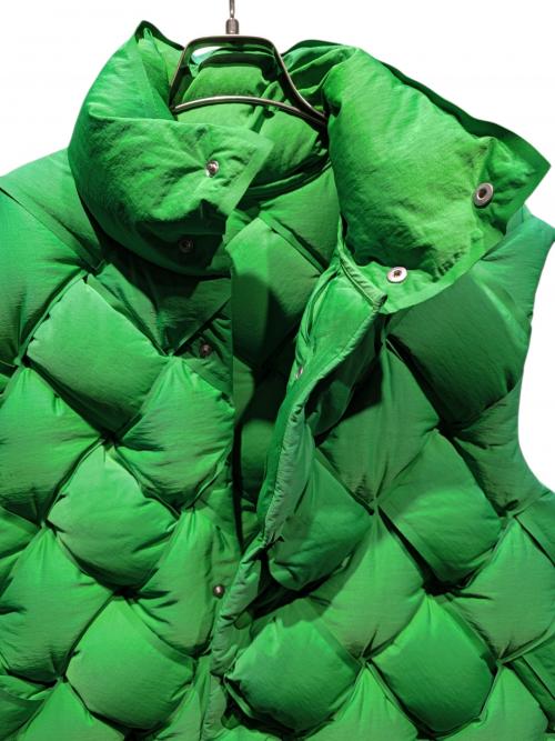 BOTTEGA VENETA（ボッテガベネタ）BOTTEGA VENETA (ボッテガベネタ) パテッドベスト グリーン サイズ:Mの古着・服飾アイテム