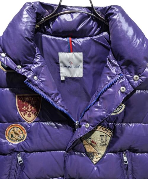 MONCLER（モンクレール）MONCLER (モンクレール) チベットスペシャルワッペン ダウンベスト/ダウン/ベスト/パッチ/ワッペン/ダメージ加工 パープル サイズ:3の古着・服飾アイテム