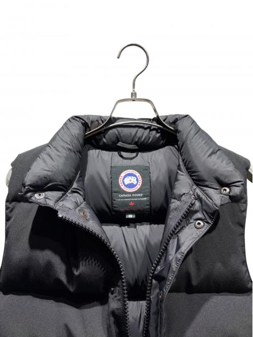 CANADA GOOSE（カナダグース）CANADA GOOSE (カナダグース) WINDSOR VEST ダウンベスト ブラック サイズ:Mの古着・服飾アイテム
