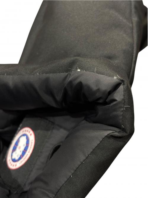 CANADA GOOSE（カナダグース）CANADA GOOSE (カナダグース) WINDSOR VEST ダウンベスト ブラック サイズ:Mの古着・服飾アイテム