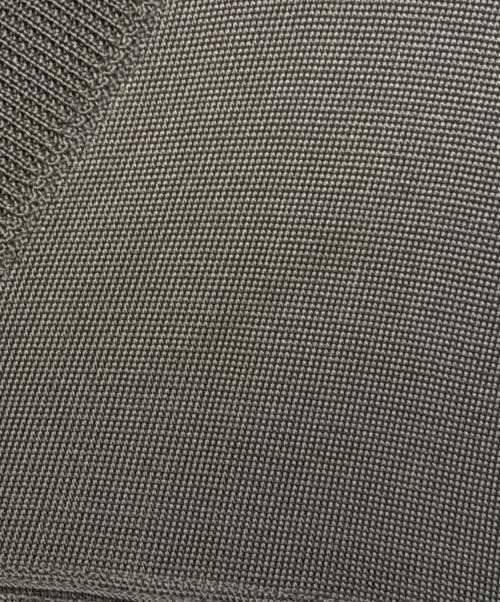 LOUIS VUITTON（ルイ ヴィトン）LOUIS VUITTON (ルイ ヴィトン) バスケトボールメッシュVネックTシャツ カーキ サイズ:XXLの古着・服飾アイテム