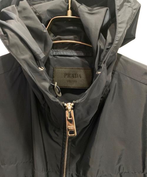PRADA（プラダ）PRADA (プラダ) トライアングルロゴナイロンジャケット ネイビー サイズ:48の古着・服飾アイテム