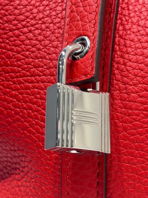 HERMES（エルメス）HERMES (エルメス) ピコタンロックPM/シルバー金具/トリヨンクレマンス/ルージュクー/Y刻印/2020年 ルージュクー サイズ:PMの古着・服飾アイテム