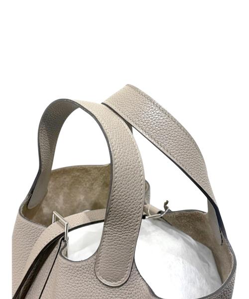 HERMES（エルメス）HERMES (エルメス) ピコタンロックPM/シルバー金具/トリヨンモーリス/グリアスファルト/C刻印/2018年 グリアスファルト サイズ:PMの古着・服飾アイテム