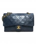 CHANELシャネル）の古着「マトラッセ25 ラムスキン Wフラップチェーンショルダーバッグ」｜ブラック×ゴールド