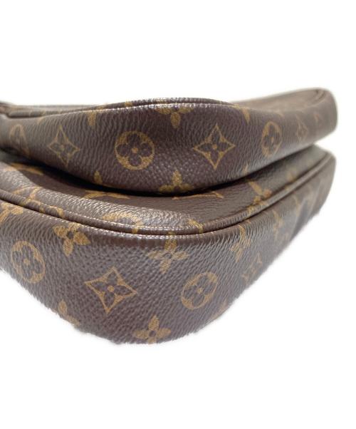 LOUIS VUITTON（ルイ ヴィトン）LOUIS VUITTON (ルイ ヴィトン) ミュルティ ポシェット アクセソワール ブラウン×カーキの古着・服飾アイテム