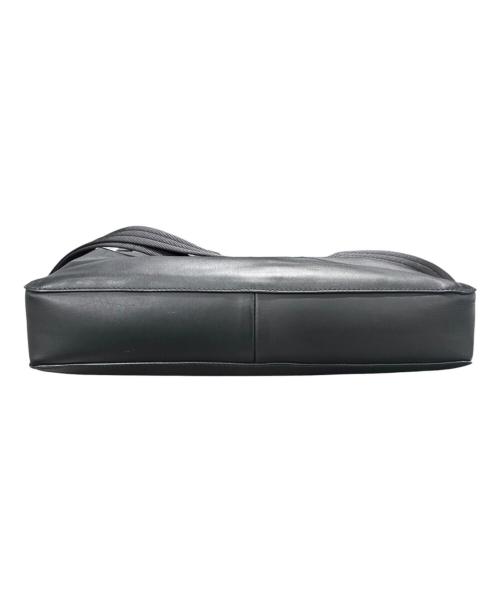 BOTTEGA VENETA（ボッテガベネタ）BOTTEGA VENETA (ボッテガベネタ) イントレチャート2WAYショルダーバッグ ブラック サイズ:-の古着・服飾アイテム