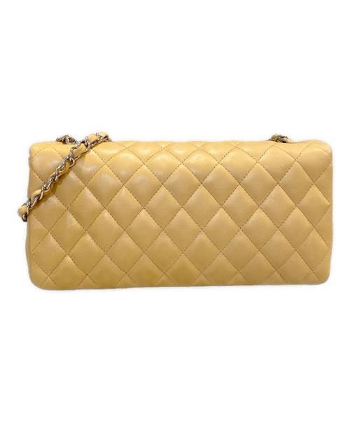 CHANEL（シャネル）CHANEL (シャネル) マトラッセ チェーンショルダーバッグ ベージュの古着・服飾アイテム