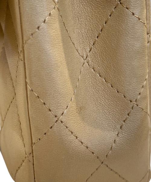 CHANEL（シャネル）CHANEL (シャネル) マトラッセ チェーンショルダーバッグ ベージュの古着・服飾アイテム