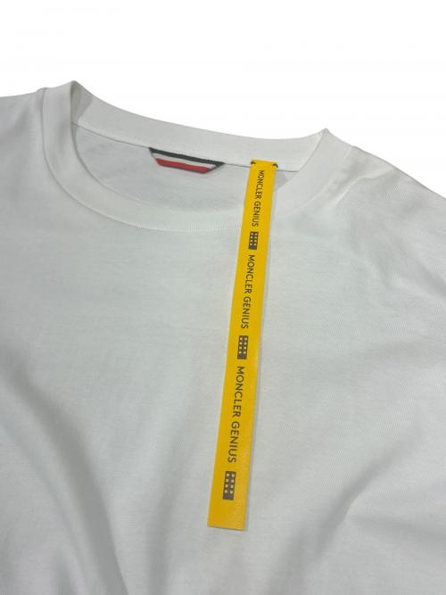 MONCLER GENIUS（モンクレール ジーニアス）MONCLER GENIUS (モンクレール ジーニアス) フットボールTシャツ ホワイト サイズ:XLの古着・服飾アイテム