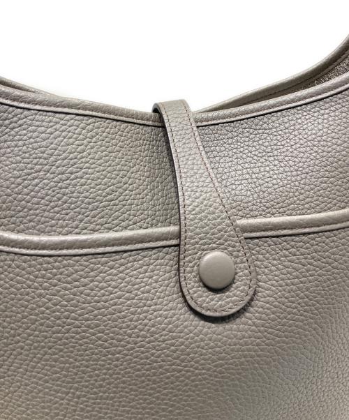 HERMES（エルメス）HERMES (エルメス) エブリン Ⅲ PM/Evelyne III PM/トリヨンクレマンス/ノワール/シルバー金具/X刻印：2016年製/メッセンジャーバッグ/ショルダーバッグ/メッセンジャーバッグ/エブリンPM エタン サイズ:PMの古着・服飾アイテム