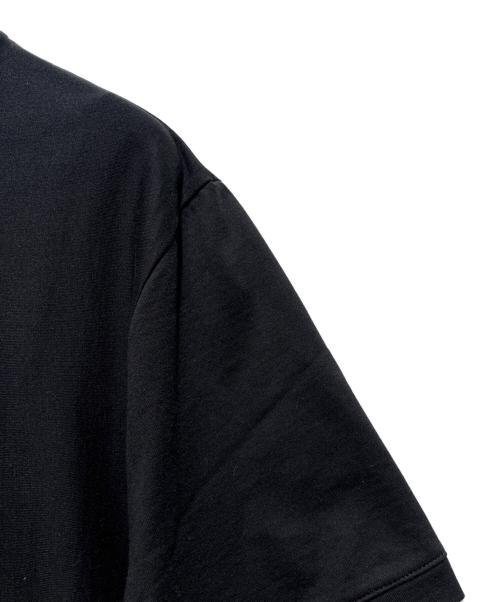FENDI（フェンディ）FENDI (フェンディ) エンボス加工/ロゴTシャツ ブラック サイズ:Mの古着・服飾アイテム