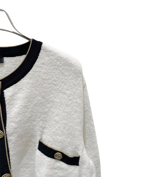 CHANEL（シャネル）CHANEL (シャネル) P60 ココボタンパイルジャケット ホワイト サイズ:42の古着・服飾アイテム