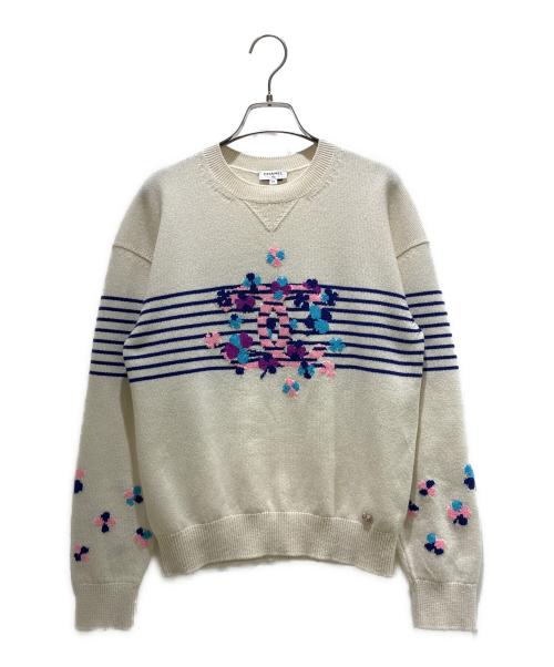 CHANEL（シャネル）CHANEL (シャネル) CC Logo Clover Striped Knit Top/ココマーククローバーボーダーニット/P76927K11095 ホワイト サイズ:36の古着・服飾アイテム
