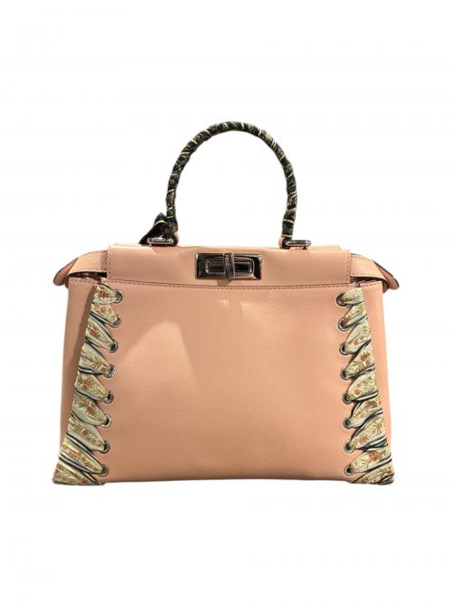 FENDI（フェンディ）FENDI (フェンディ) ピーカブー ミディアム リボンステッチ/8BN290 ライトピンク サイズ:-の古着・服飾アイテム