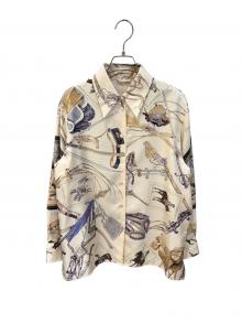HERMES（エルメス）の古着「フランス騎兵柄シルクシャツ/CAVALERIE FRANCAISE」｜アイボリー