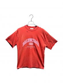 BALENCIAGA（バレンシアガ）の古着「ダメージ加工カレッジロゴTシャツ」｜レッド