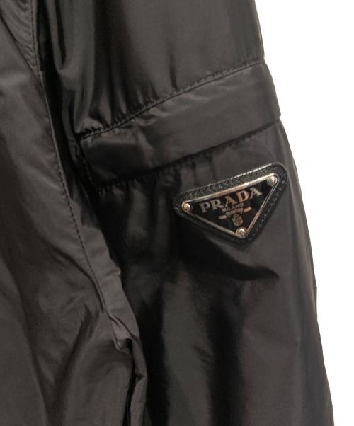PRADA（プラダ）PRADA (プラダ) トライアングルロゴナイロンジャケット ブラック サイズ:52の古着・服飾アイテム