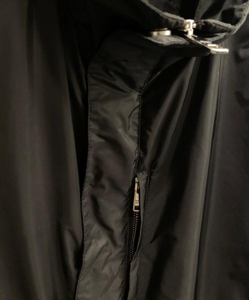 PRADA（プラダ）PRADA (プラダ) トライアングルロゴナイロンジャケット ブラック サイズ:52の古着・服飾アイテム